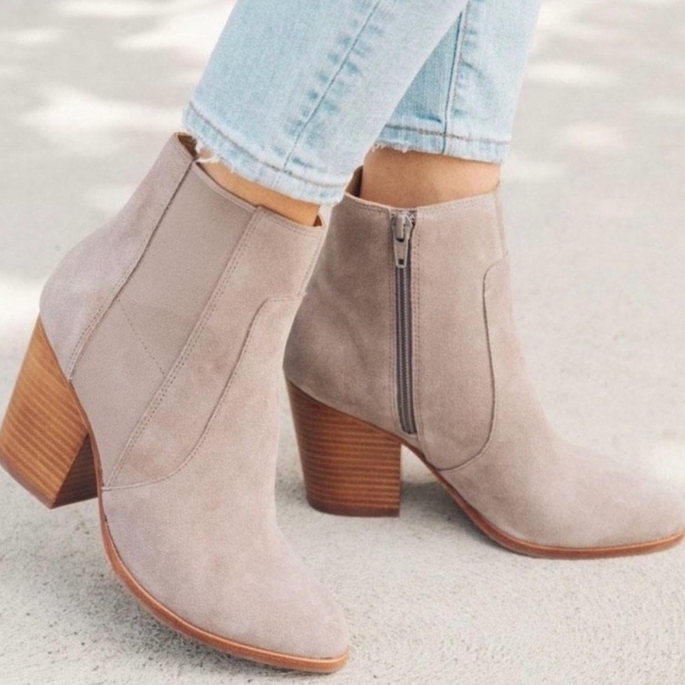 Soludos Emma Mineral Grey Suede Block‎ Heel Booties – Size 7.5 Ankle Boots